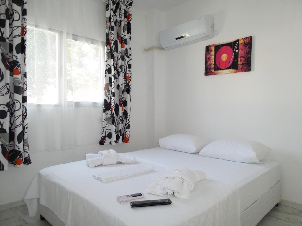 Fullmoon Rooms Cesme Exterior photo