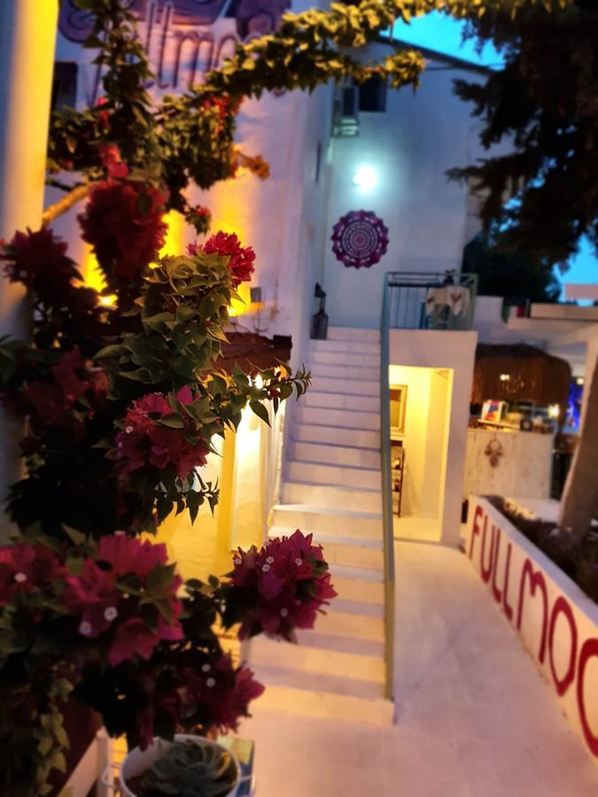 Fullmoon Rooms Cesme Exterior photo