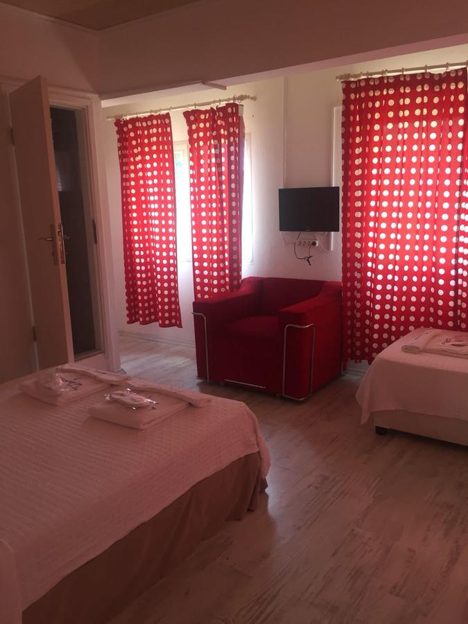 Fullmoon Rooms Cesme Exterior photo