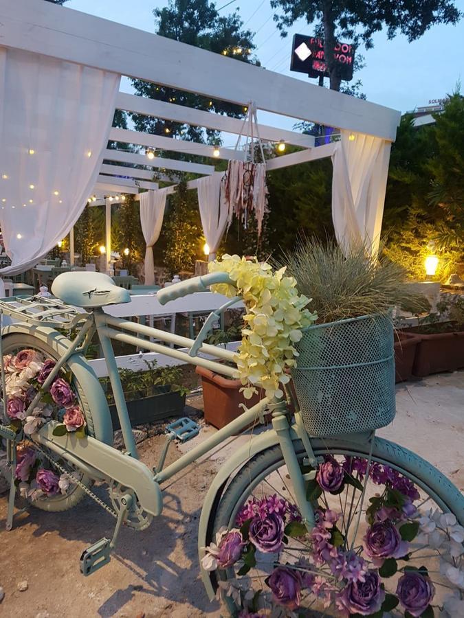 Fullmoon Rooms Cesme Exterior photo