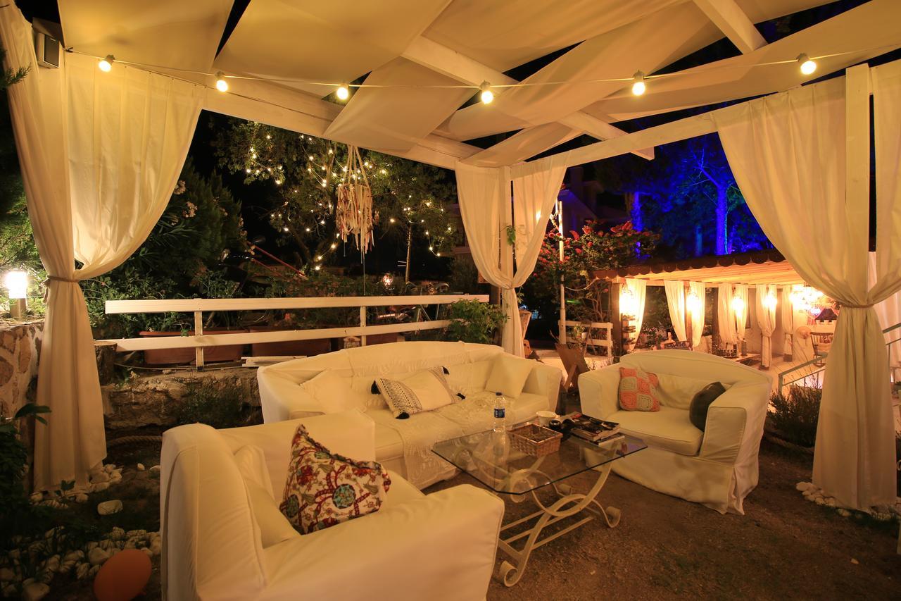 Fullmoon Rooms Cesme Exterior photo