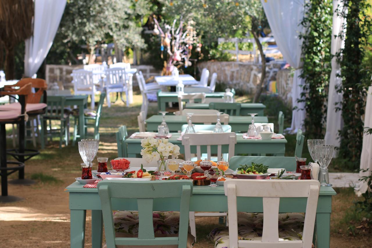 Fullmoon Rooms Cesme Exterior photo